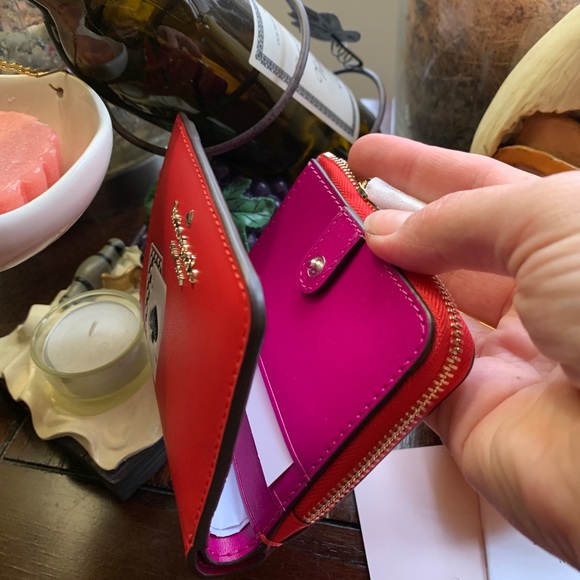 Authentic Kate Spade leather lucky zip wallet/ID - Picture 10 of 13